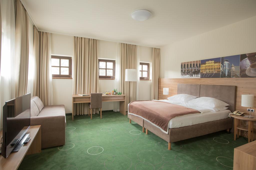 Seminarhotel Lengbachhof Gmbh Альтленгбах Экстерьер фото